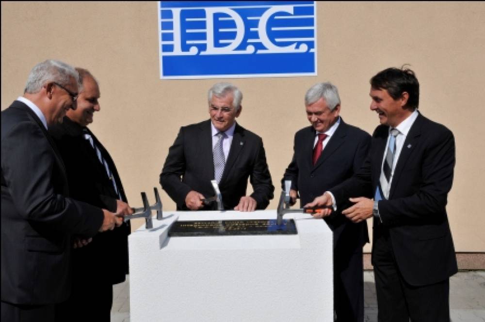 Jahnátek: Slovensko môže byť na I.D.C. Holding hrdé! alt